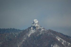 Some snow in the aiguille de quaix under an epic sky.