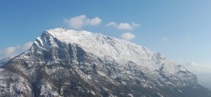 West view of the Neron mountain, in the Chartreuse.